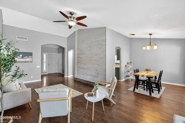 518 W AMOROSO Drive, Gilbert, AZ 85233