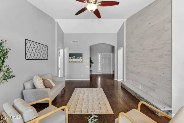 518 W AMOROSO Drive, Gilbert, AZ 85233