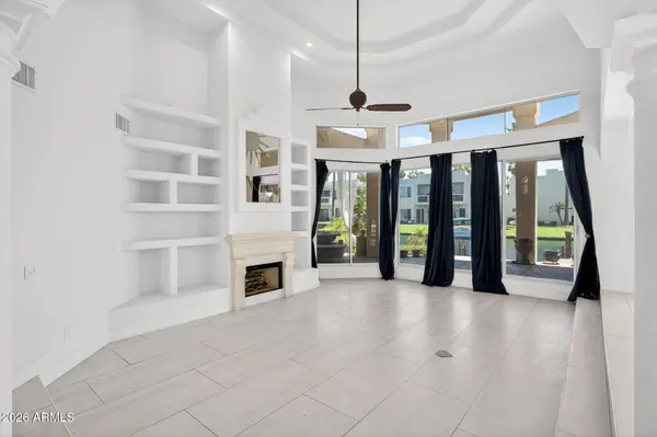 1401 W SANDPIPER Drive, Gilbert, AZ 85233