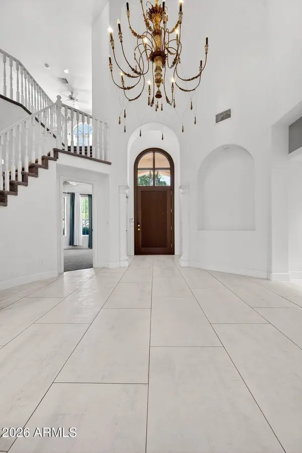 1401 W SANDPIPER Drive, Gilbert, AZ 85233