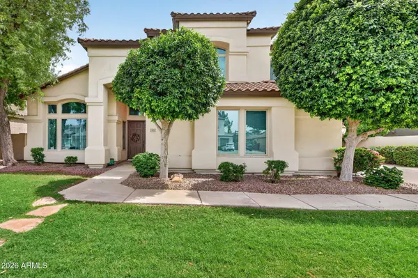 2451 W MAPLEWOOD Street, Chandler, AZ 85286