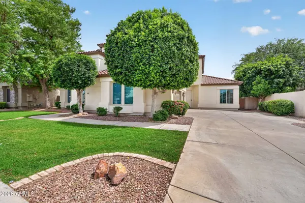 2451 W MAPLEWOOD Street, Chandler, AZ 85286
