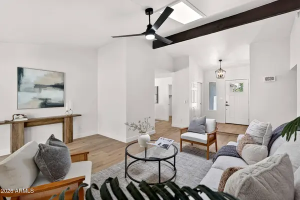 2104 E ENID Avenue, Mesa, AZ 85204