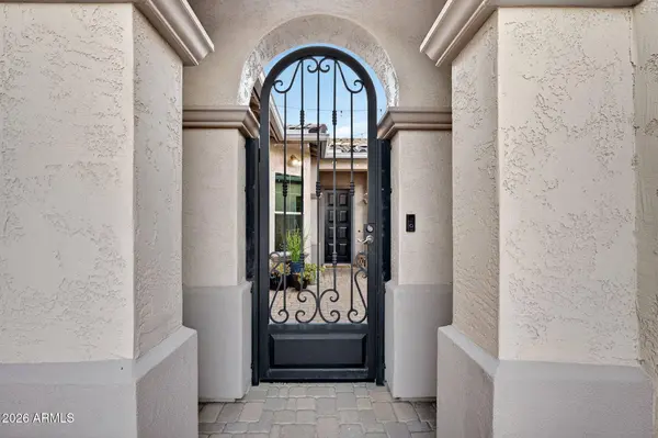 1026 E BOSTON Street, Gilbert, AZ 85295