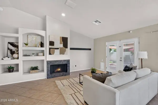 9421 E SLEEPY HOLLOW Trail, Gold Canyon, AZ 85118