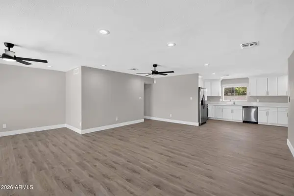 1809 W NATAL Avenue, Mesa, AZ 85202