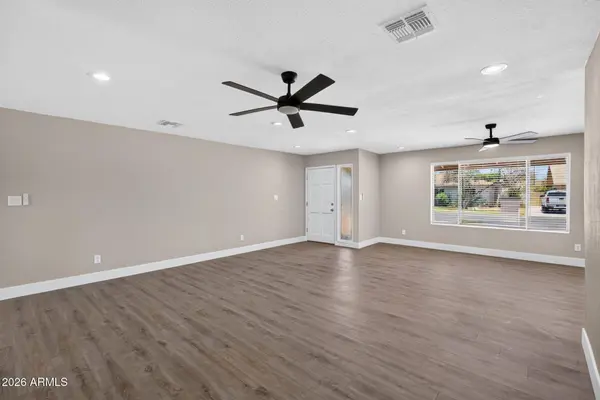 1809 W NATAL Avenue, Mesa, AZ 85202