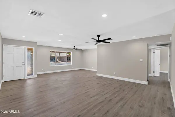 1809 W NATAL Avenue, Mesa, AZ 85202