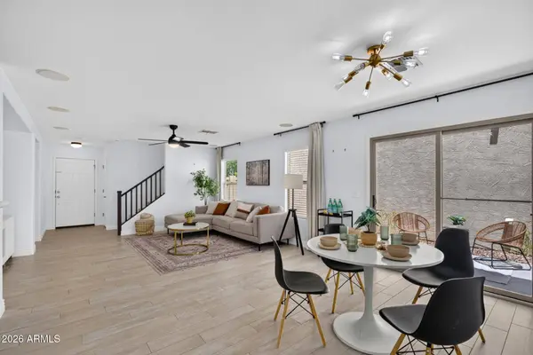 954 S DEERFIELD Lane, Gilbert, AZ 85296