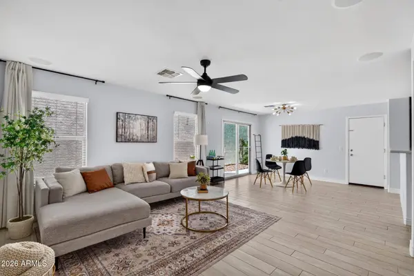 954 S DEERFIELD Lane, Gilbert, AZ 85296