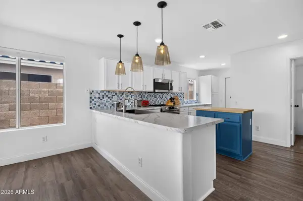28 N BIRCH Street, Gilbert, AZ 85233