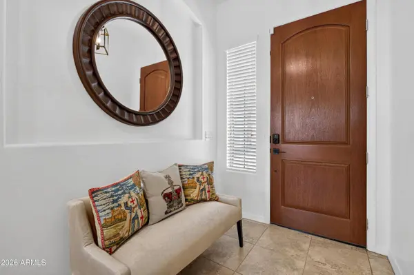 1481 S CARRIAGE Lane, Chandler, AZ 85286