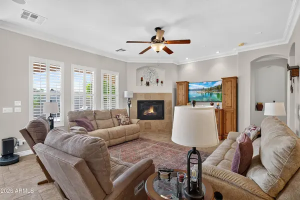 6729 S BANNING Street, Gilbert, AZ 85298