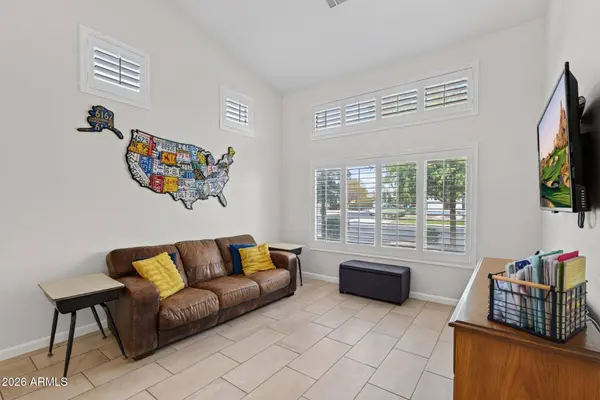 1361 E JASPER Drive, Gilbert, AZ 85296