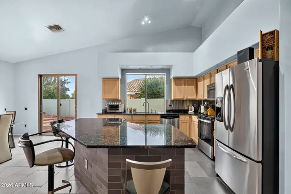 2010 E DIAS Drive, Gilbert, AZ 85234