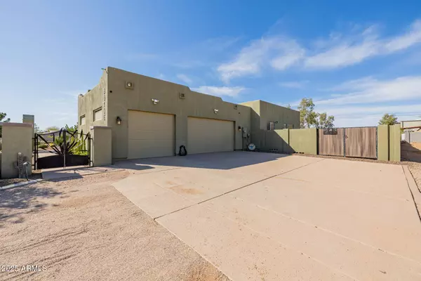 38106 N 2ND Lane, Phoenix, AZ 85086