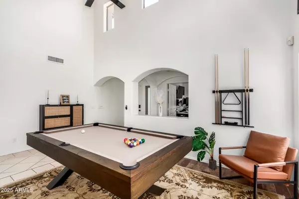 2746 E FAWN Drive, Phoenix, AZ 85042