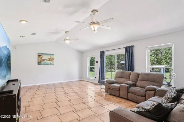 3161 OWENBY LN, Jacksonville, FL 32218