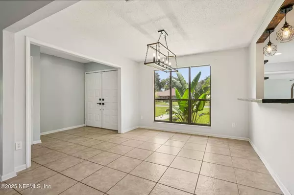 283 GLENLYON DR, Orange Park, FL 32073