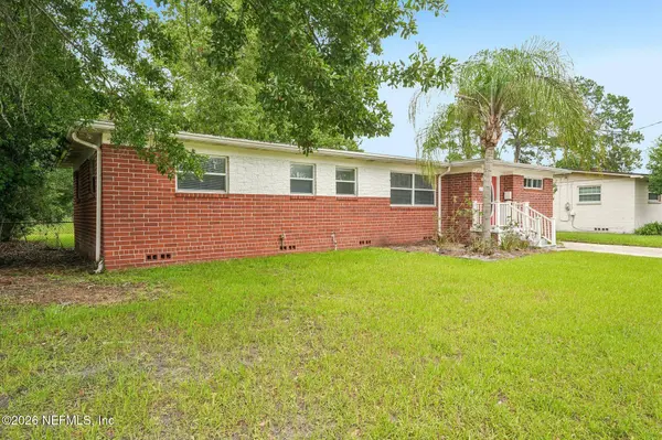 6557 LOU DR N, Jacksonville, FL 32216