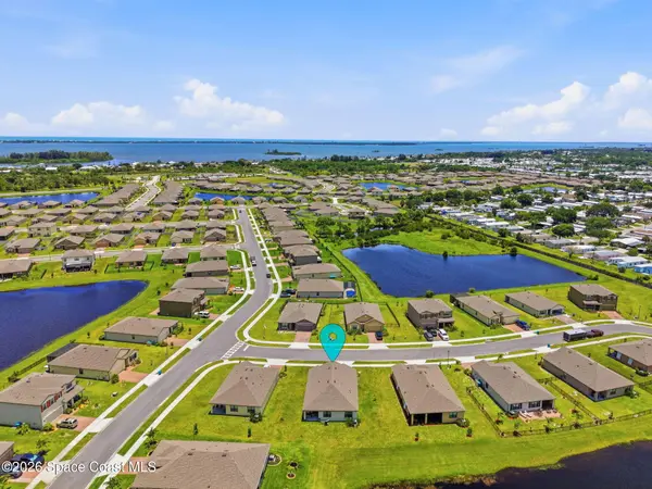 6414 Topaz DR, Grant-valkaria, FL 32949
