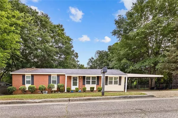 1303 40th St, Phenix City, AL 36867