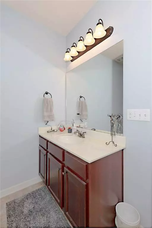 172 SOLAMERE LN, Auburn, AL 36832