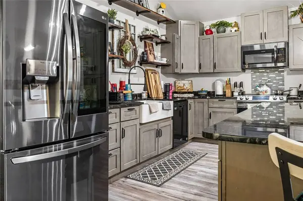 1024 TRAIL ST, Valley, AL 36854