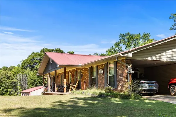 1024 TRAIL ST, Valley, AL 36854
