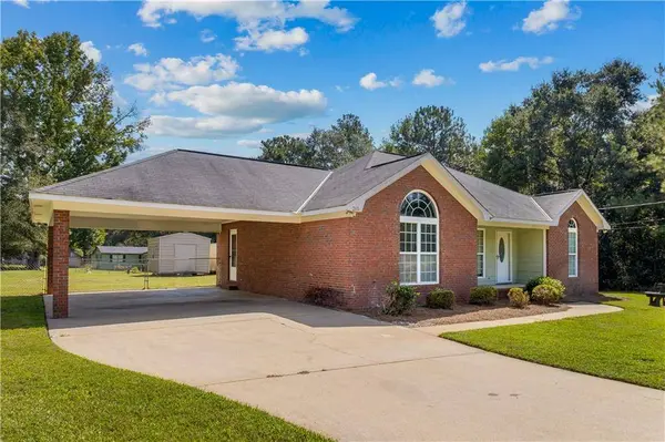 260 Pittman White RD, Smiths Station, AL 36877