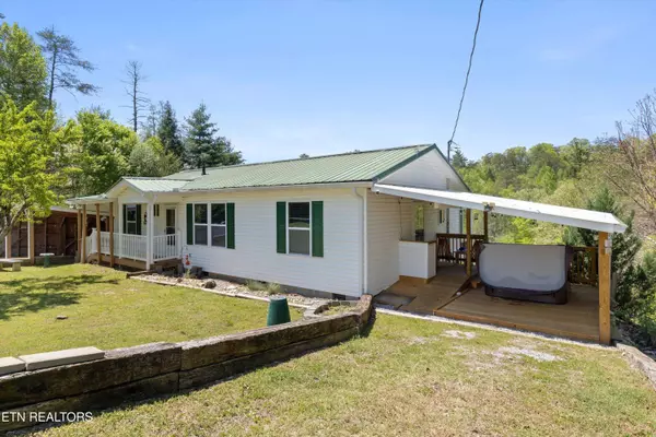 1159 Ditney LN, Sevierville, TN 37876