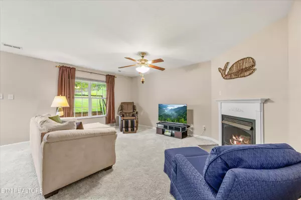 7204 Sunset Ridge LN, Knoxville, TN 37920