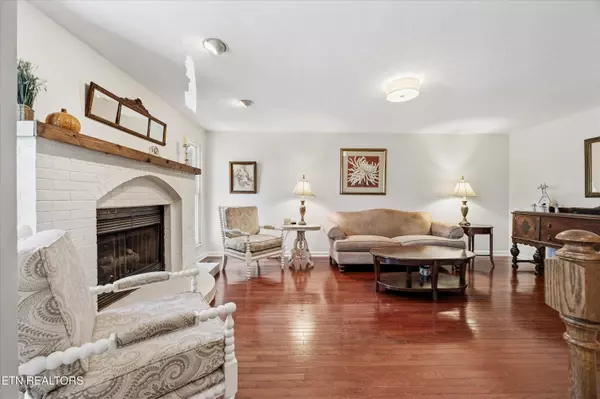 7407 Royal Springs Blvd, Knoxville, TN 37918