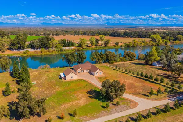 22894 Blue Jay LN, Anderson, CA 96007