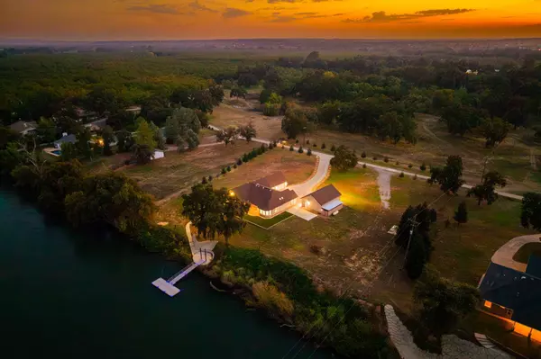 22894 Blue Jay LN, Anderson, CA 96007