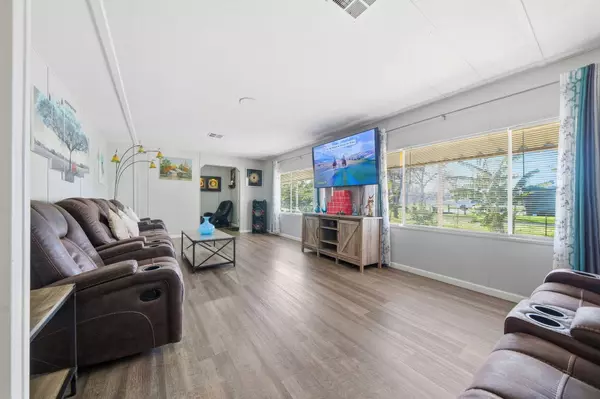 17300 Lassen AVE, Anderson, CA 96007