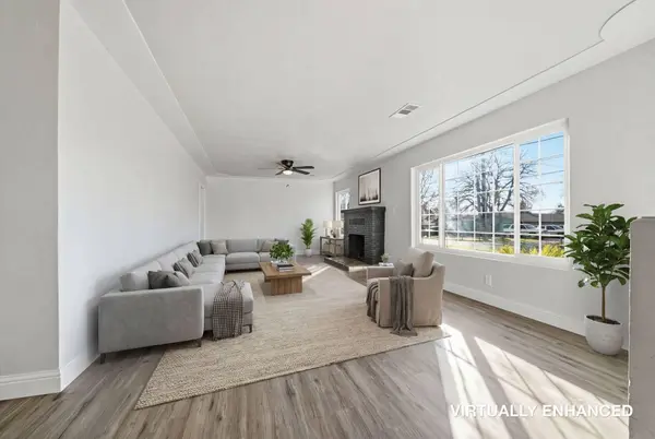 2215 Oxford RD, Redding, CA 96002