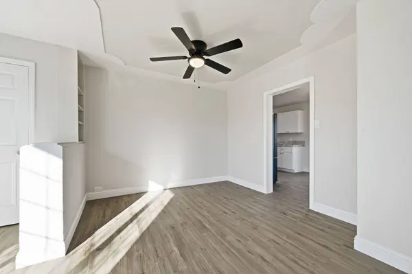 2215 Oxford RD, Redding, CA 96002