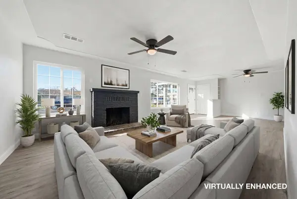 2215 Oxford RD, Redding, CA 96002