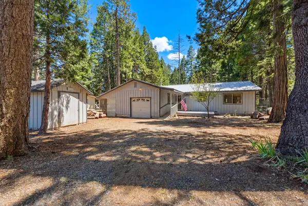 8489 Starlite Pines RD, Shingletown, CA 96088
