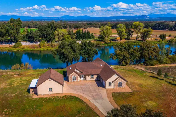 22894 Blue Jay LN, Anderson, CA 96007