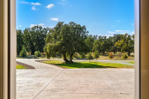 22894 Blue Jay LN, Anderson, CA 96007