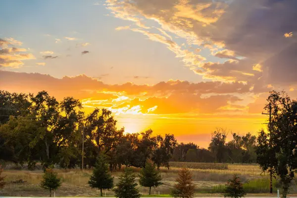 22894 Blue Jay LN, Anderson, CA 96007