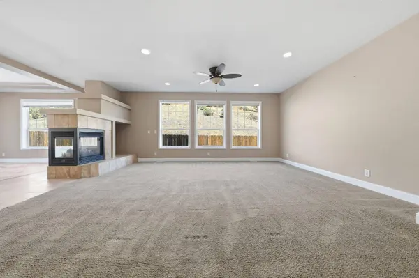 13839 Creek TRL, Redding, CA 96003