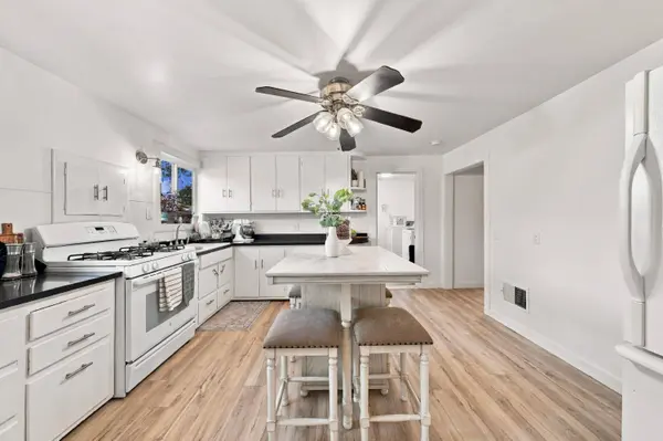 1373 Diamond ST, Anderson, CA 96007