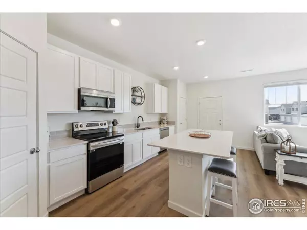 416 Mountain Bluebird Dr, Johnstown, CO 80534