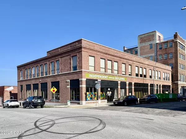 223 W 3rd Street, Joplin, MO 64801