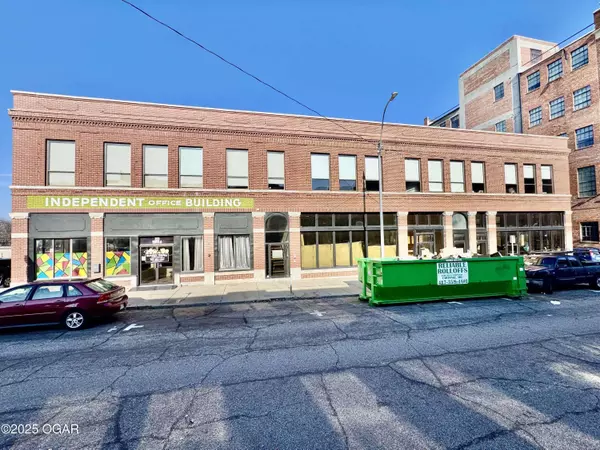 223 W 3rd Street, Joplin, MO 64801