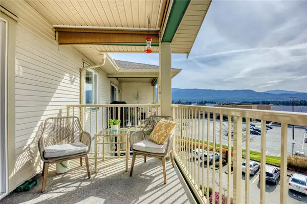 4971 Songbird Pl #405, Nanaimo, BC V9T 6L1