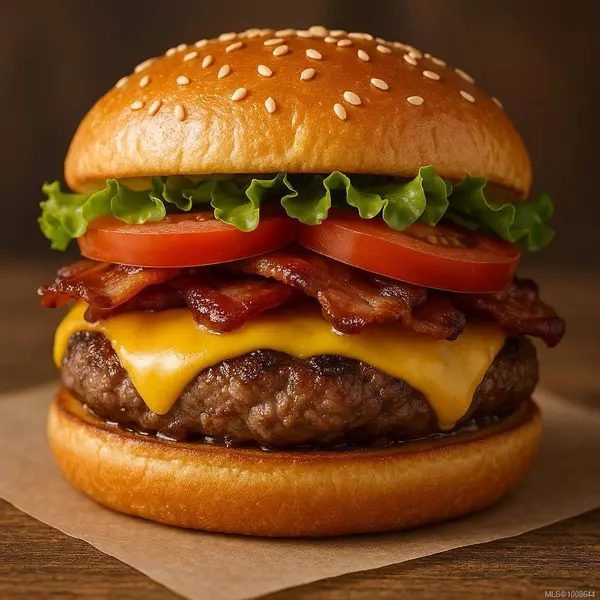 CLS CLS Ave, Courtenay, BC V9N 2L4